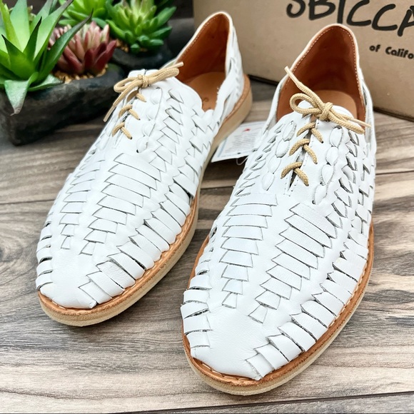 Sbicca Shoes - ❌SOLD❌NIB Sbicca Tribbley Huarache Loafer Oxford Flats Sandal White Leather 9
